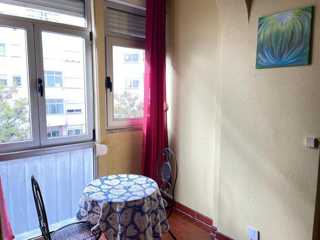 Estudio A 3 Min A Pe Da Praia De Oeiras Paço de Arcos Dış mekan fotoğraf